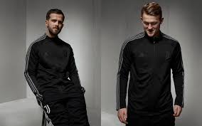 Unfollow bayern munich jersey to stop getting updates on your ebay feed. Adidas Unveils Juventus 2020 21 Training Kit