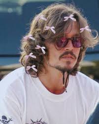 Good Afternoon beautiful Johnny Depp Fans..