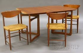 John Stuart Dining Table And Three Chairs Sale Number 2489 Lot Number 503 Skinner Auctioneers Chairs For Sale Dining Chair