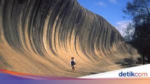 Formasi batu pasir di australia. Unik Ada Batu Seperti Ombak Di Australia