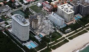 Parte del edificio derrumbado ha quedado intacto. 8bdzweuip3lrvm