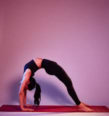 The risk of injury in yoga is small, especially when compared with other sports. How To Do A Yoga Backbend Avoid Pain And Injury