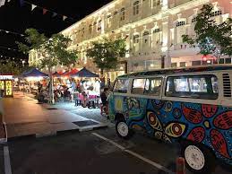 Loft om história ligt in porto, op 1,3 km van de stadsmarkt bolhao en op 1,9 km van het palacio da bolsa. Enjoy The Retro Feels At Porto Historia Night Market In Jonker Street Johor Now