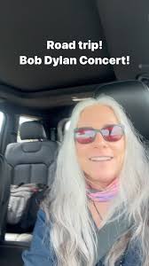 Adrienne Zolondick (@adriennezmusic) • Instagram photos and videos