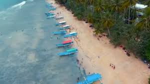 Warga mengharapkan obyek wisata karang tirta pangandaran yang berada di desa karangresik, kecamatan sidamulih dipercantik. Pantai Karanggongso Trenggalek Rute Lokasi Dan Harga Tiket Masuk Terbaru Trip Jalan Jalan