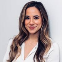 Nicola Peters's Instagram, Twitter & Facebook