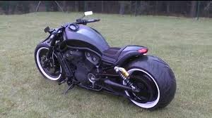 Pin By Guy Serna On Motorcycles I Like Harley Davidson Night Train Harley Davidson Painting Harley Davidson Bikes