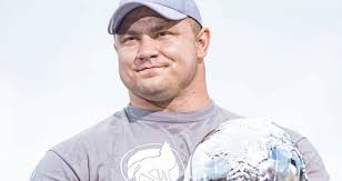 Mateusz Kieliszkowski is Out of the World's Strongest Man with Triceps  Injury