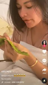 Kisah Vivi, 'Ratu Pete' yang Makan 10 Papan Pete Tiap Hari