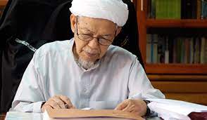 Raja banjar is a famous islamic scholar at that time. Tuan Guru Nik Aziz Nik Mat Quotes Thankful Incoming Call Screenshot