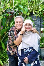 Rumah banglo mewah 10 selebriti malaysia yang memang mempesonakan. Gurindam Kasih Chef Wan Serina Cik Ani Sayang Mingguan Wanita