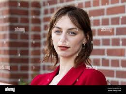 Claire Bender's Instagram, Twitter & Facebook