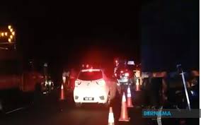 Dalam kejadian itu, muhammad syafiq cedera ringan selepas kenderaan jenis. Bernama Tiga Maut Sembilan Cedera Dalam Kemalangan Di Lebuhraya Utara Selatan