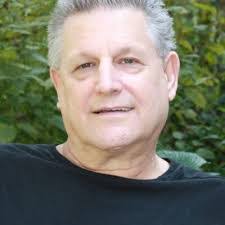 Louis Giunta's Instagram, Twitter & Facebook