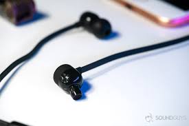What are the best pair of beats headphones? Beatsx Review Still Not A Bad Pair Of Buds Soundguys