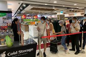 The temasek foundation previously distributed free reusable masks through vending machines. Xh7s9hzjuctazm