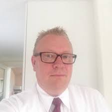 JOB NYT 🤩🍍 Jeg er rigtig glad og stolt over at kunne meddele, at jeg pr.… 