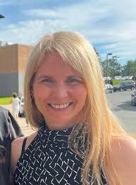 Courtney Pennell's Instagram, Twitter & Facebook