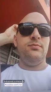 Depois de tanto caminhar, Depois de quase desistir os mesmos pés cansados  voltam pra você " #pescansados #sandy #mar #paz #saudemental #ansiedades  #floraisdebach #florais