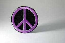 How To Make An Embroidered Iron On Patch Ehow Diy Embroidery Machine Embroidery Patches Embroidered Patches