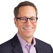 Leann Hafner's Instagram, Twitter & Facebook