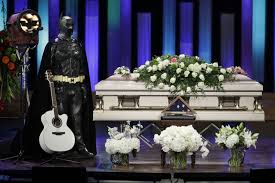 How Eddie Montgomery Faced Troy Gentry S Funeral Country Singers Opry Country Music Stars