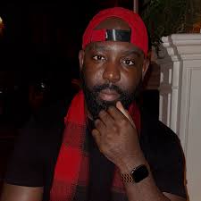 A list of who Digital Symph is following