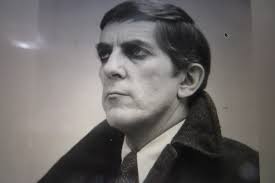 I was living in a small cabin in the woods in Mineola, Texas (my friends  thought I was crazy living there alone) but one night late there were three  knocks