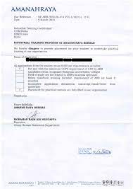 Salinan ijazah sarjana muda kelas pertama yang disahkan. Nuuril