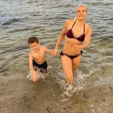 Russian bantamweight yana kunitskaya has whetted appetites for her return to action this weekend as she urged fans not to miss her contest against dangerous brazilian ketlen vieira in las vegas. Yana Foxy Kunitskaya On Instagram Recovery Part Of Process