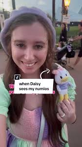 Disney Nuimos Daisy Duck