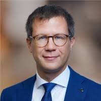 Kevin Stanger's Instagram, Twitter & Facebook