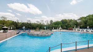 Duisburger Niederrhein-Therme startet in die Open-Air-Saison
