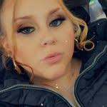 Heather Klemm's Instagram, Twitter & Facebook