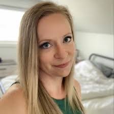 Heather Ahern's Instagram, Twitter & Facebook