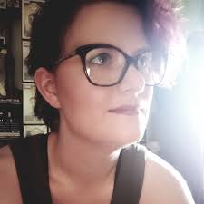 The Best Weapons For Amber In Genshin Impact