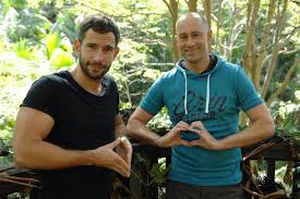 Listen to the best micky beisenherz shows. 12 Musiker Die Ibes Autor Micky Beisenherz Gerne Im Dschungelcamp Sehen Wurde Musikexpress