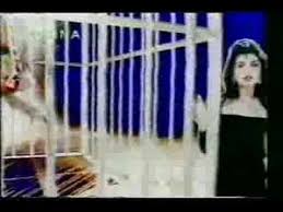 Strange days) is the 19th studio album of greek singer katy garbi. Kaiti Garbi Den Einai Prwth Fora Greek 90 S Kaith Garmph Den Einai Prwth Fora Youtube