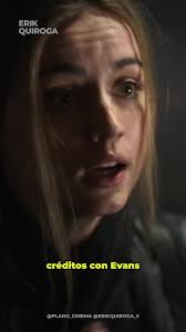 Le robo el papel 😩🔥#appletvplus #Ghosted #ScarlettJohansson #ChrisEvans  #AnadeArmas #Entrenavajasysecretos #Elhombregris #cinefilos #cine  #peliculas #curiosidades #datoscuriosos #viral #comedia