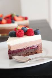 Entremets Entremets 3 Chocolats Fruits Rouges Recette Olivia Patisse 3 Chocolat Gateau 3 Chocolat Fraise Au Chocolat