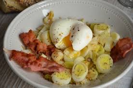 Poireaux Vinaigrette Lard Fume Et Oeuf Mollet Recette Poireaux Vinaigrette Lard Fume Alimentation