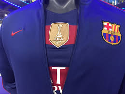 Here you can explore hq fc barcelona transparent illustrations, icons and clipart with filter setting like size, type, color etc. Fc Barcelona Debutiert Klub Wm Wappen Heute Nur Fussball
