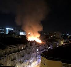 Instituto português de oncologia de lisboa francisco gentil, epe maternidade dr. Incendio Lanca O Panico Em Predio No Centro De Lisboa E Deixa 32 Pessoas Desalojadas Portugal Correio Da Manha