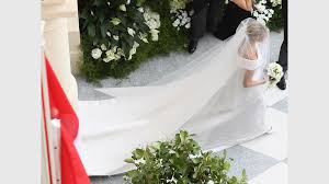 Check spelling or type a new query. Charlene Heiratet In Monaco In Einem Armani Traum Sagte Sie Oui Mode Beauty Bild De