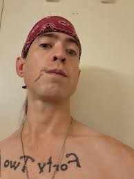 this was the first video I posted after my accident. I was absolutely  terified of what strangers