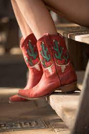 Cowgirl boots with red roses. Bramble Rose Boot Red Lane Boots Boots Short Cowgirl Boots