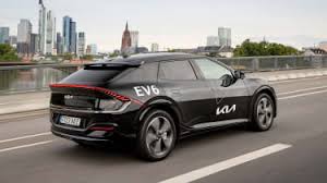 Kia says the ev6 can take in about 70 miles' worth of range in about 5 minutes, which is seriously impressive. New Kia Ev6 2021 Review Auto Express