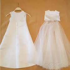 Brautkleid von meghan markle soll 113 000 euro kosten wize. Es War Einmal Ein Brautkleid Und Es Kam Als Taufkleid Erneut Zum Einsatz