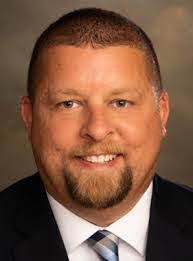 Jon Oler's Instagram, Twitter & Facebook