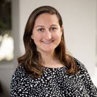 Sandra Latimer's Instagram, Twitter & Facebook